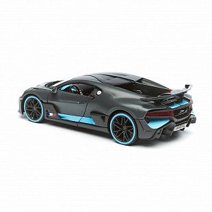 Масштабная модель автомобиля Maisto 1:24 Бугатти Диво 2018 (31526) black