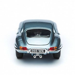 Машинка Bburago 1:18 Jaguar E-type Coupe (18-12044) silver