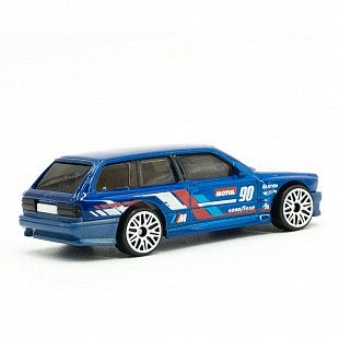 Машинка Hot Wheels 2024 BMW M3 Wagon (JKL02 JKL04)