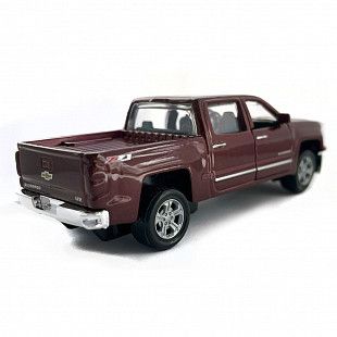 Машинка инерционная Maisto 1:40 2014 Chevrolet Silverado 1500 ZZ1 (21001)