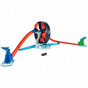 Игровой набор Hot Wheels "Круговое противостояние" (GJM77)