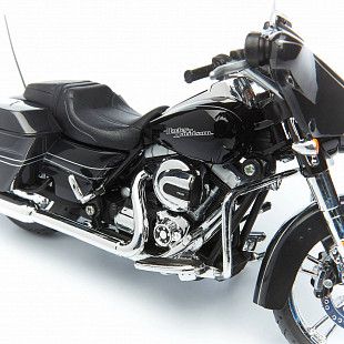 Модель мотоцикла Maisto 1:12 Harley Davidson Street Glide 2015 (32328) черный