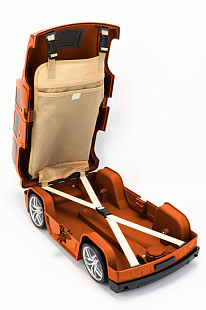 Чемодан детский Bradex "Внедорожник" DE 0405 orange