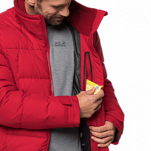 Куртка мужская Jack Wolfskin Cold Line Jacket M red lacquer