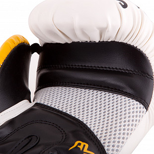 Боксерские перчатки Roomaif RBG-248 Dx white