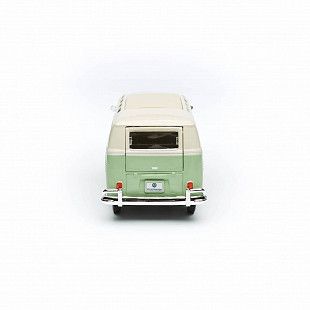 Масштабная модель автомобиля Maisto 1:25 Фольксваген Самба (31956) green/beige