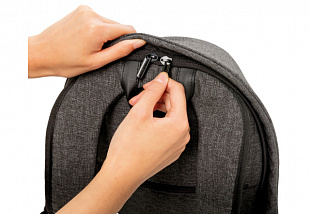 Противокражный рюкзак XD Design Cathy P705-211 Black