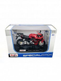 Масштабная модель мотоцикла Maisto 1:18 Honda CBR600RR 39300 (00-03141)