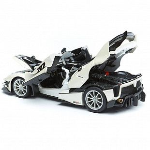 Коллекционная машина Bburago 1:18 Ferrari FXX-K Evo (18-16012) silver