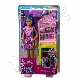 Игровой набор Barbie Skipper Первая работа (HKD78)