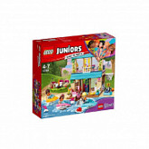 Конструктор LEGO Juniors Домик Стефани у Озера 10763