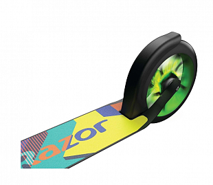 Самокат Razor A5 Lux Light Up green