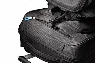 Чемодан-рюкзак на колесах Thule Crossover Rolling-On 38L black (3201502)
