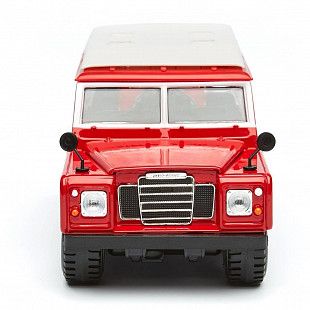 Коллекционная машина Bburago 1:25 Land Rover (18-22063) в асс.