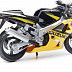 Масштабная модель мотоцикла Maisto 1:18 SUZUKI GSX R600 39300 (00-00359)