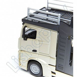 Автовоз Bburago Mercedes Benz Actros + машинка Bburago VW Polo GTI Mark 5 (18-31456/18-31458) beige