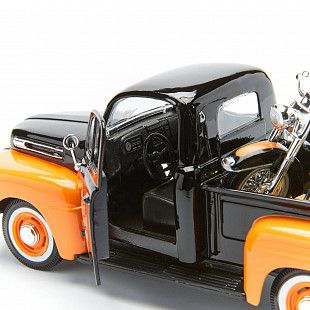 Масштабная модель автомобиля Maisto HD Форд F-1 Пикап (1948) с мотоциклом (32180) orange