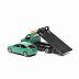 Масштабная модель автомобиля Bburago Street Fire Эвакуатор и Ford Focus ST 1:43 (18-31400) Black/Green