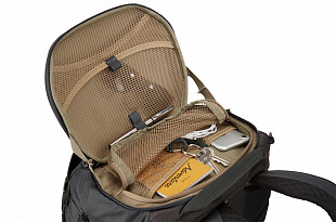 Походный рюкзак Thule Landmark 40L TLPM40OBS black (3203722)