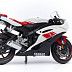 Масштабная модель мотоцикла Maisto 1:18 2008 YAMAHA YZF-R6 (39300)