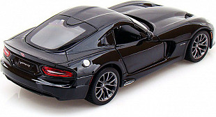 Масштабная модель автомобиля Maisto 1:24 Додж Вайпер SRT GTS 2013 (31271) (в ассортименте)