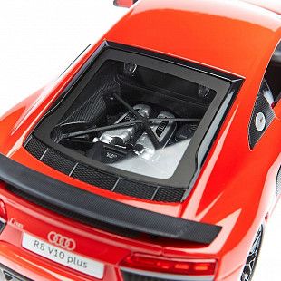 Коллекционная машина Maisto 1:18 Audi R8 (36213) red