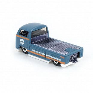 Машинка Hot Wheels Базовой коллекции Volkswagen T2 Pickup (5785 HTC28) mainline 2024
