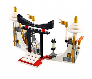 Конструктор LEGO Атака дракона Моро 70736