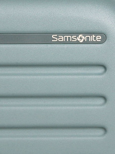 Чемодан Samsonite Stackd 55 см KF1*14 001 forest