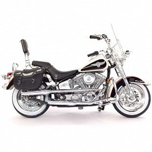 Набор мотоциклов Maisto 1:18 Harley Davidson 1993 FLSTN Heritage Softail + 1999 FXDL Dyna Low Rider 37301 (90'S)