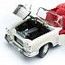Масштабная модель автомобиля Maisto 1:18 Мерседес Бенц 280SE кабриолет (31811) white
