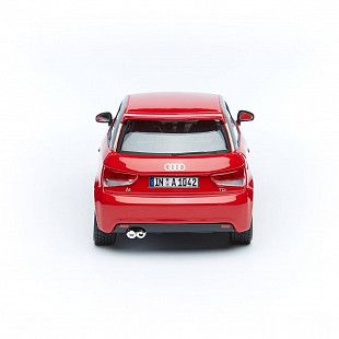 Коллекционная машина Bburago 1:24  Audi A1 (18-22127) red