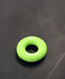 Эспандер кистевой Insane IN22-HG200 25 кг green