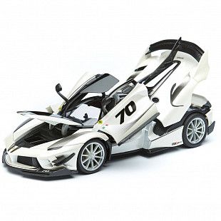 Коллекционная машина Bburago 1:18 Ferrari FXX-K Evo (18-16012) silver