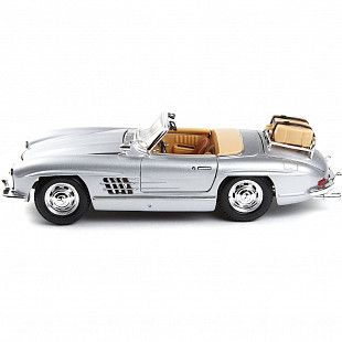 Коллекционная машина Bburago 1:18 Mercedes-Benz 300 SL Touring 1957 (18-12049) silver