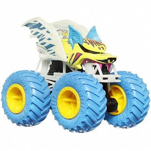 Машинка Hot Wheels Monster Trucks Battitude (HCB50 HWC89)