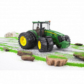 Игрушка Bruder Трактор John Deere 7930 с двойными колёсами 03-052