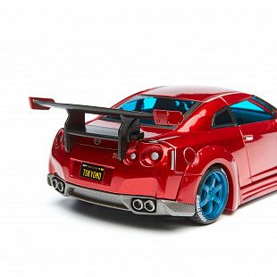 Масштабная модель автомобиля Maisto 1:24 Nissan GT-R (32526) red
