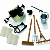 Игрушка Bruder Аксессуары: набор всадника с садовым инвентарём 62501