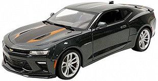 Масштабная модель автомобиля Maisto 1:18 Шевроле Камаро SS купе 2017 (31385)black/orange