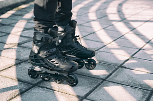 Роликовые коньки Powerslide Khaan 908118 black