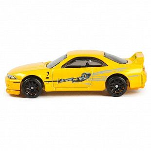 Машинка Hot Wheels Premium Nissan Skyline GT-R (HRV11 HRW51)