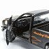 Масштабная модель автомобиля Maisto 1:24 HD Форд F-350 Супердьюти пикап (1999) с мотоциклом  (32181) black/orange