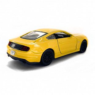 Машинка инерционная Maisto 1:40 2015 Ford Mustang GT (21001) yellow