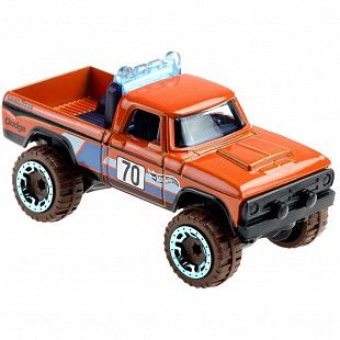 Машинка Hot Wheels Базовой коллекции 70 Dodge Power Wagon 3/250 (5785 GTB58)
