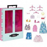 Игровой набор Barbie Шкаф с наборами одежды (HKR92)