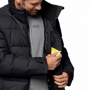 Куртка мужская Jack Wolfskin Cold Line Jacket M black