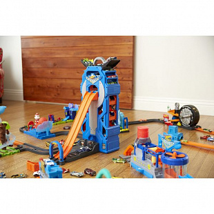 Набор игровой Hot Wheels City Мега-гараж (FTB68)