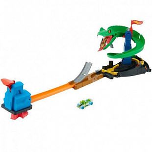 Игровой набор Hot Wheels Атака кобры (FNB20)
