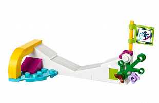 Конструктор LEGO Горнолыжный курорт: внедорожник 41321